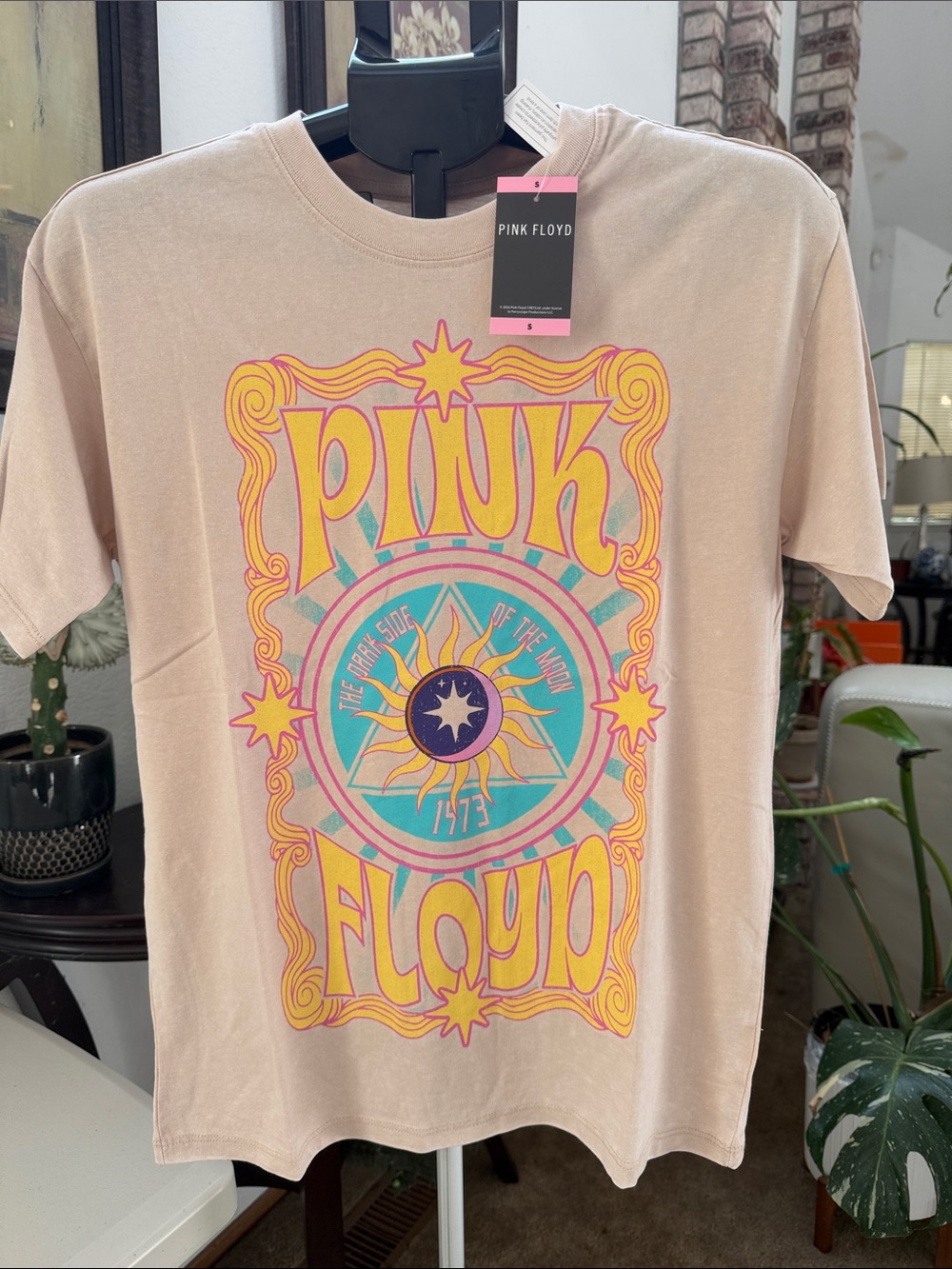 Pink Floyd Kids Beige Tee with Yellow, Teal & Pink Graphic